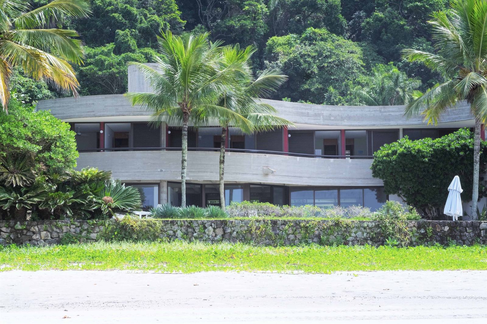 Área externa 8 — Taguaíba, Guarujá, à venda e para locação, Casa