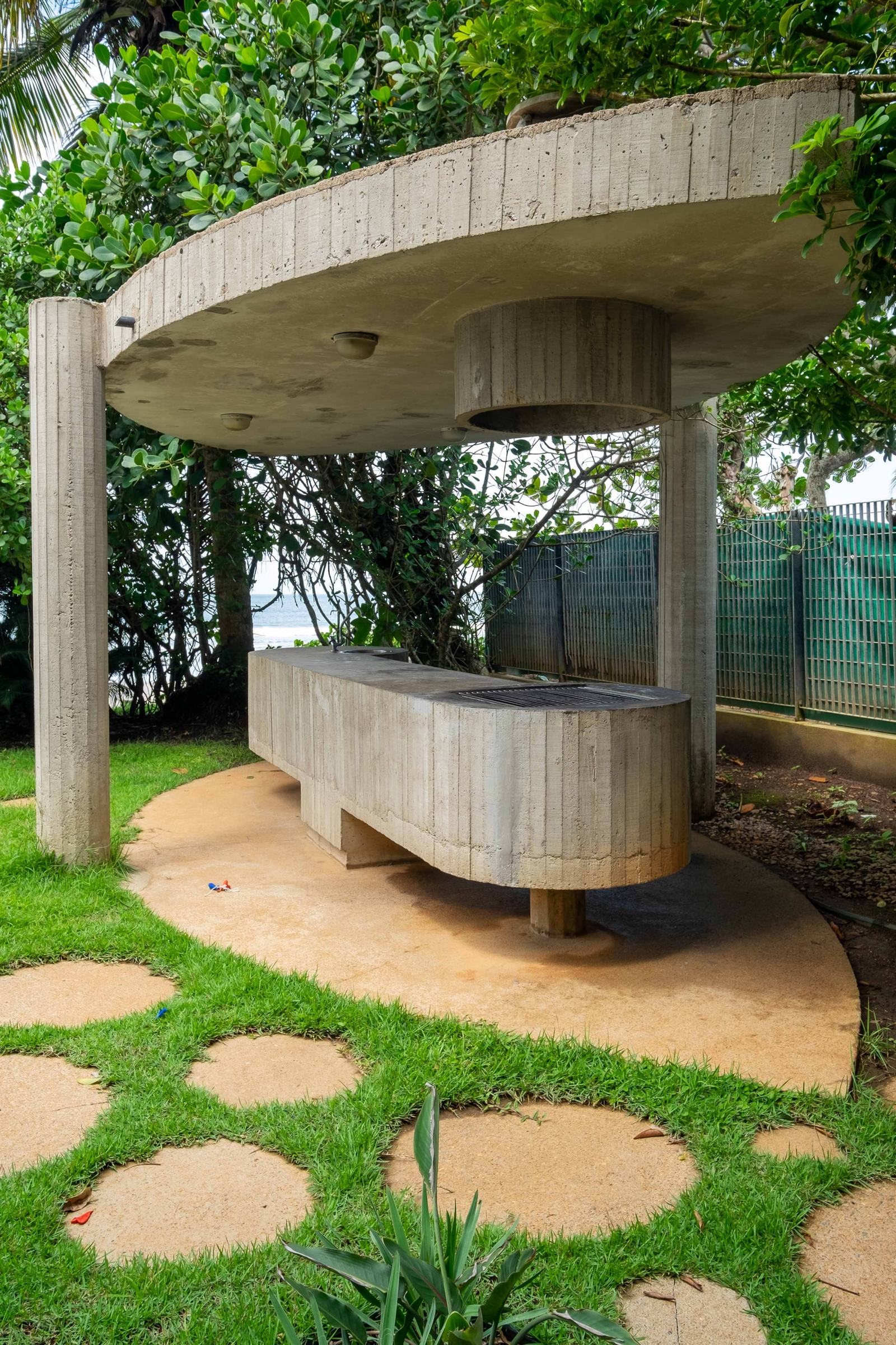 Área externa 3 — Taguaíba, Guarujá, à venda e para locação, Casa