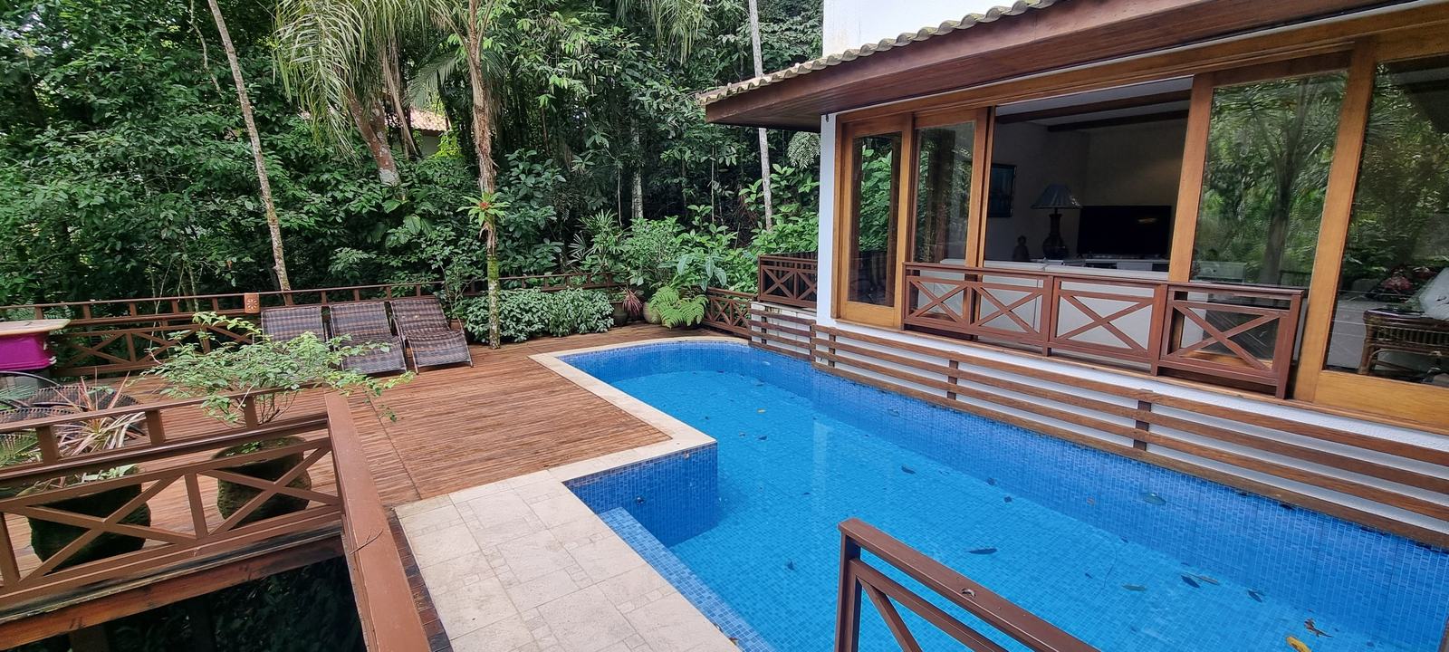 Área externa 5 — Iporanga, Guarujá, à venda e para locação, Casa