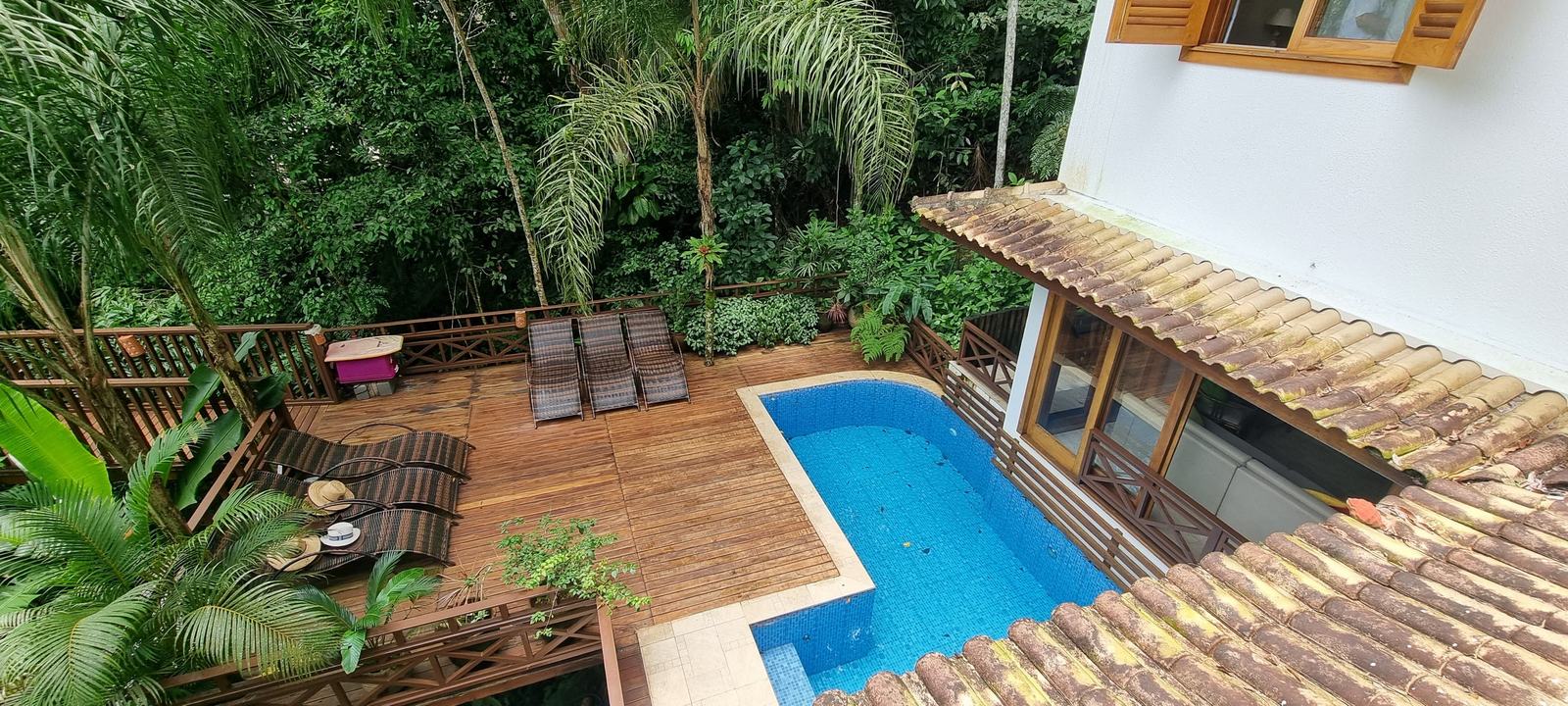 Área externa 1 — Iporanga, Guarujá, à venda e para locação, Casa