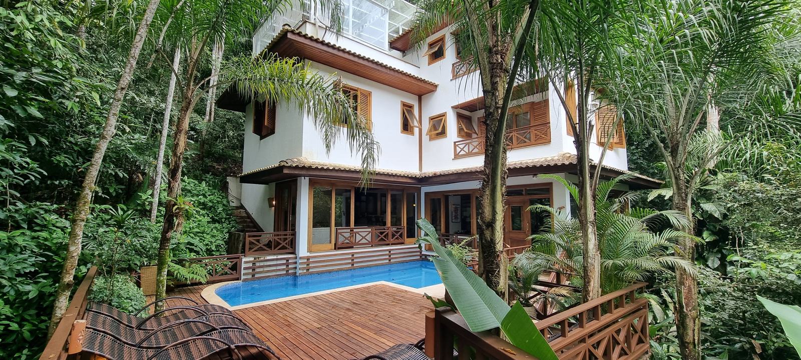Fachada — Iporanga, Guarujá, à venda e para locação, Casa