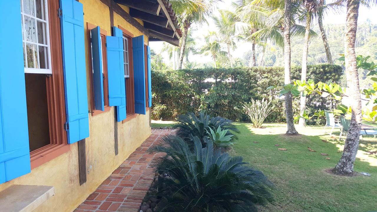 Área externa 13 — Iporanga, Guarujá, à venda e para locação, Casa