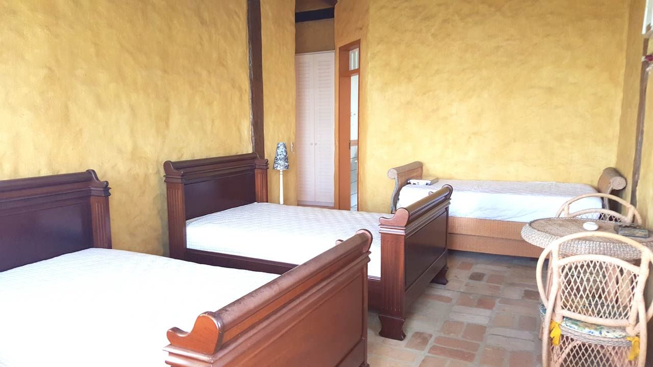 Suíte 12 — Iporanga, Guarujá, à venda e para locação, Casa