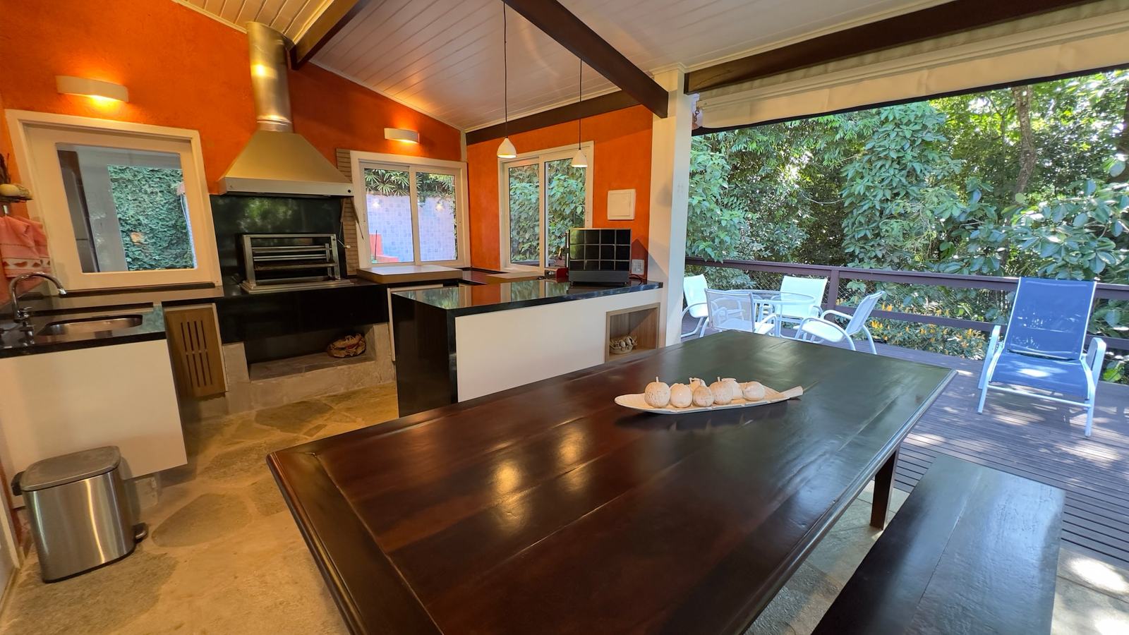 Área externa 6 — Iporanga, Guarujá, para locação, Casa