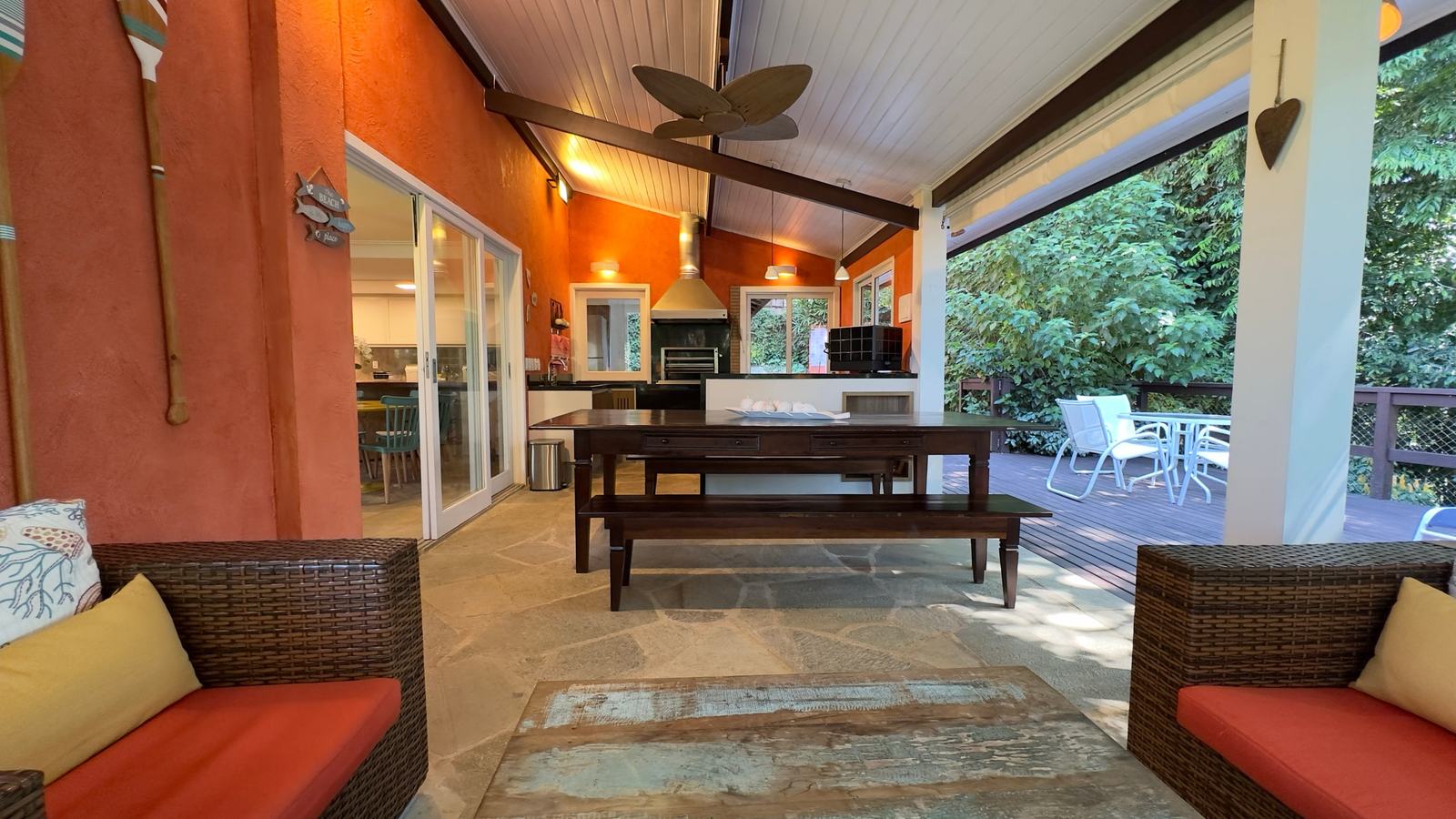 Área externa 16 — Iporanga, Guarujá, para locação, Casa