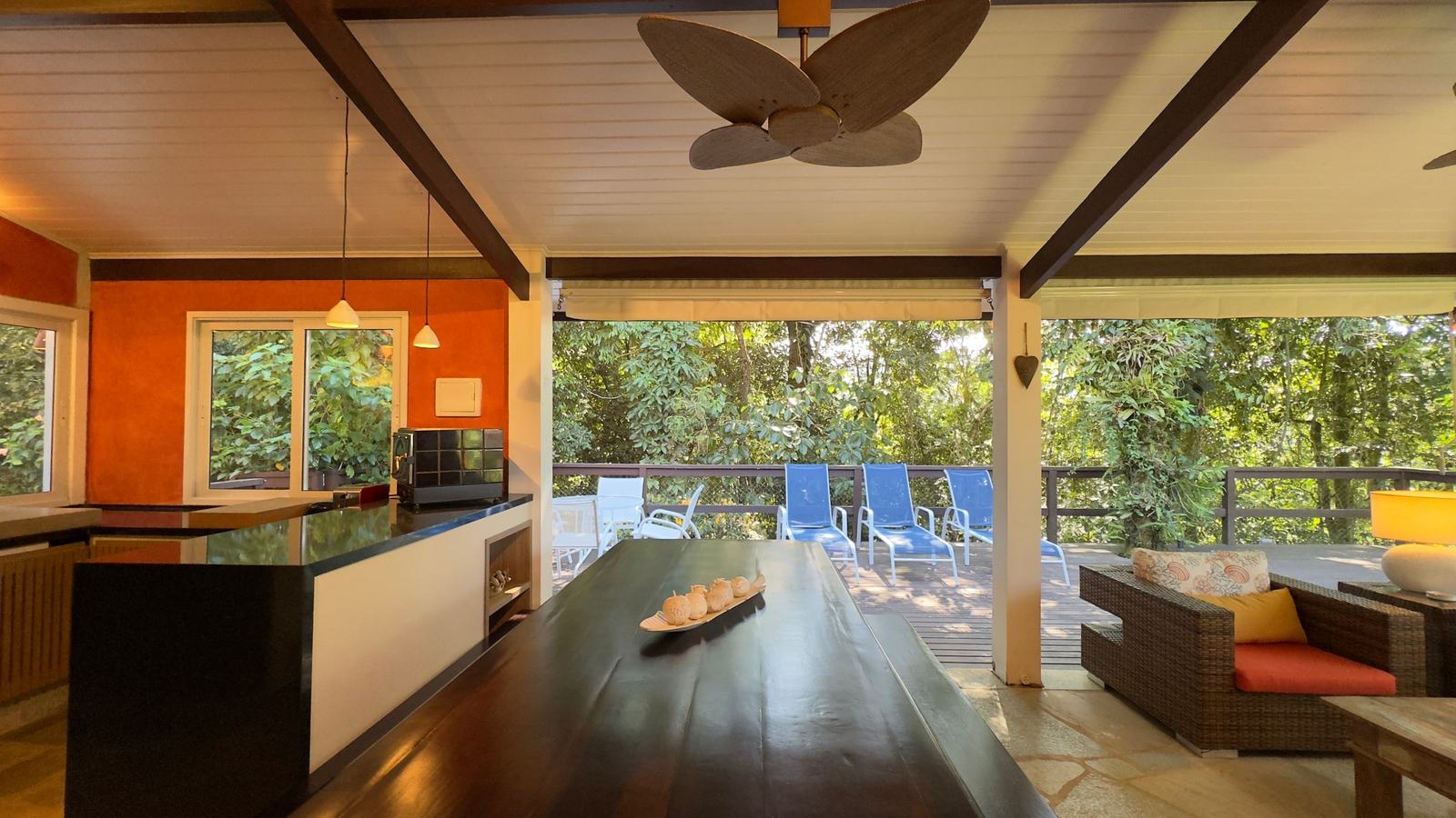 Área externa 19 — Iporanga, Guarujá, para locação, Casa
