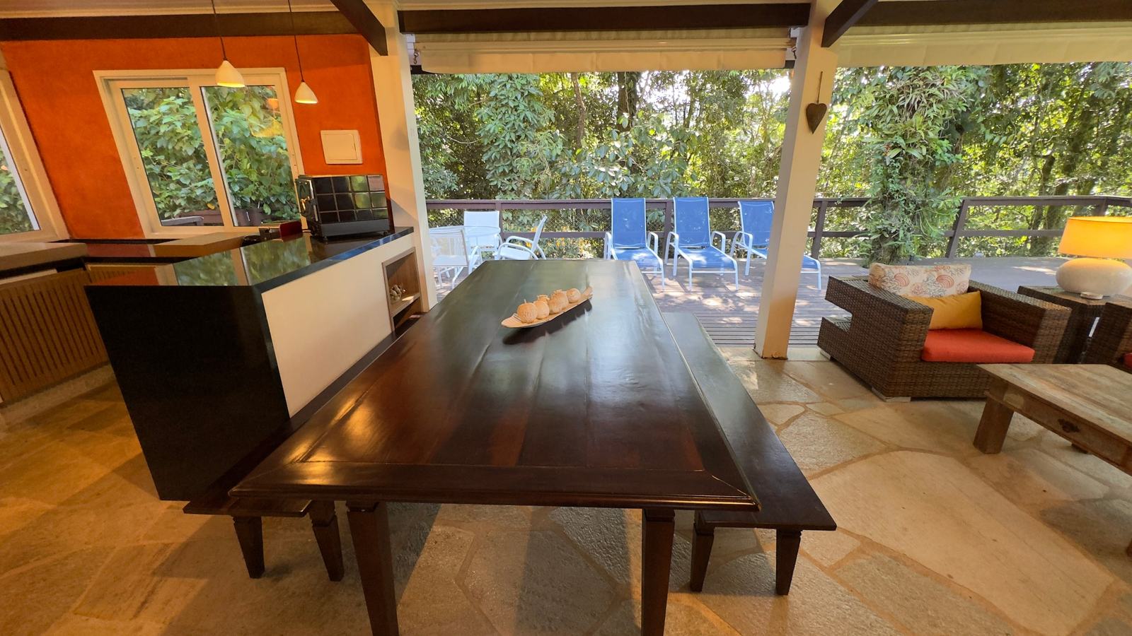 Área externa 20 — Iporanga, Guarujá, para locação, Casa