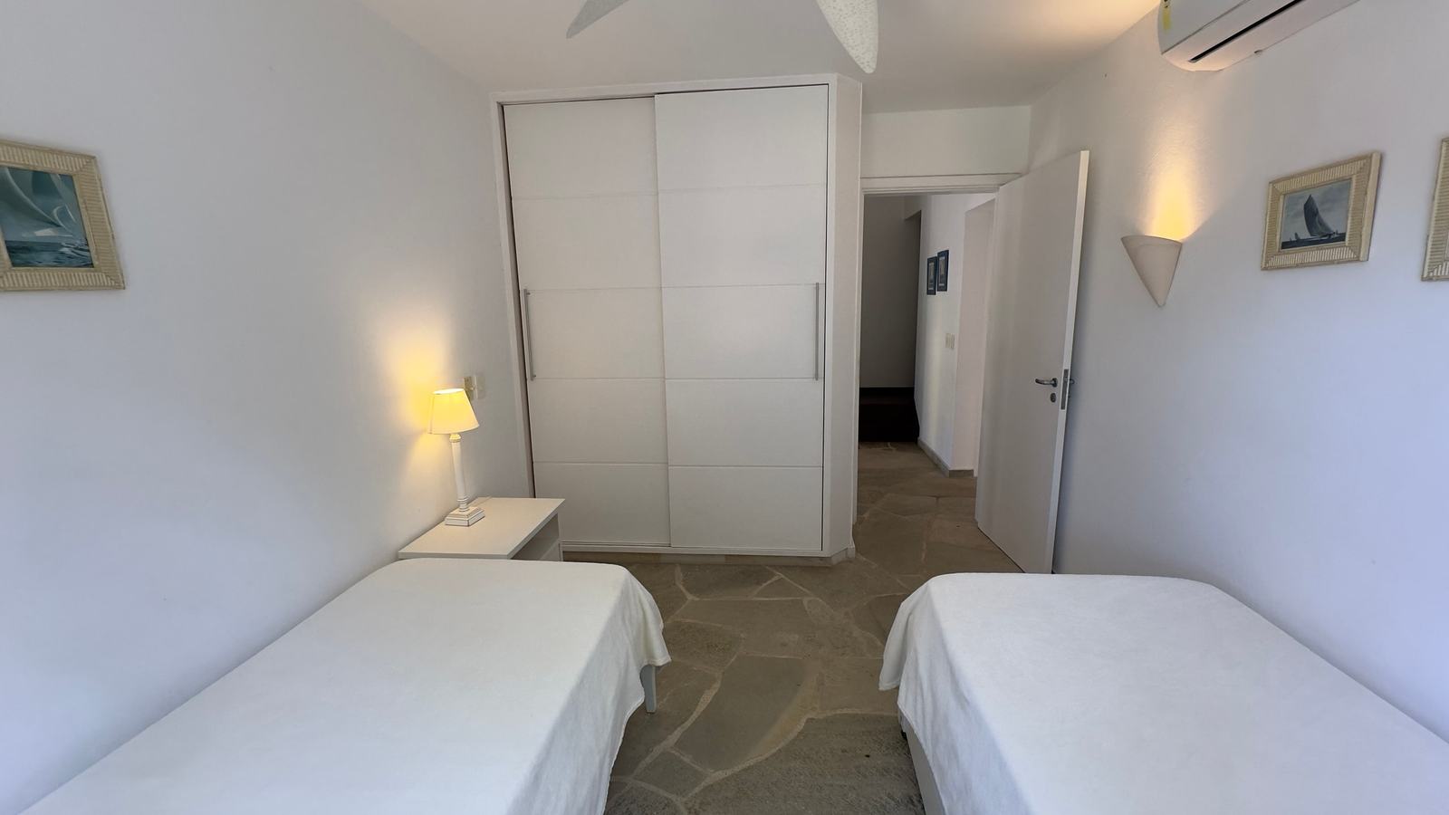 Suíte 6 — Iporanga, Guarujá, para locação, Casa